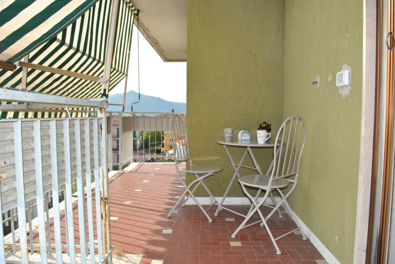 La Primula Apartment Ceparana Екстериор снимка